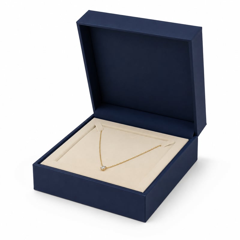 Boîte rigide pour collier superposé